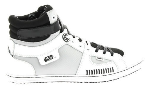 STORMTROOPER_lamodecnous.com-la-mode-c-nous_livelamodecnous.com_live-la-mode-c-nous_lmcn_livelamodecnous_3