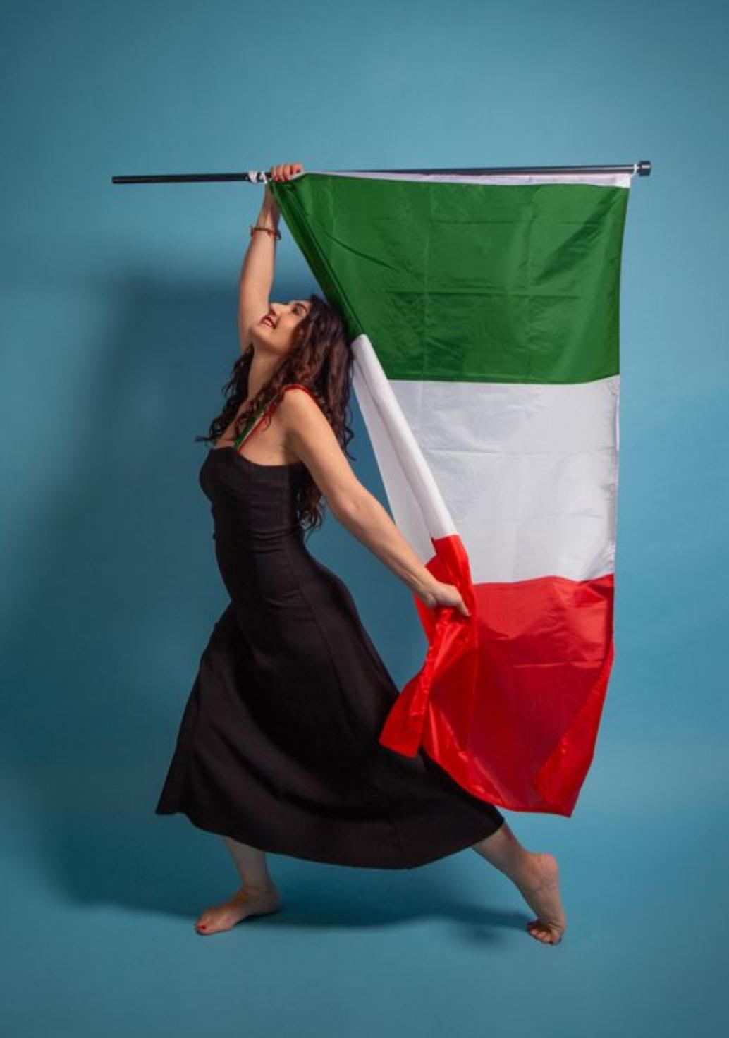 Roberta_www.ObsessionLuxe.com_www.LaModeCNous.com